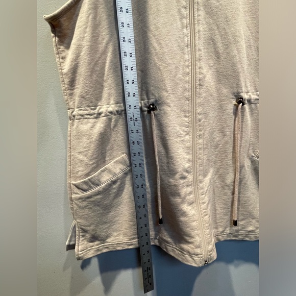 Amazing Chadwicks Women's XL Full Zip Fleece Vest •Cream • Excellent Condition - Picture 9 of 9